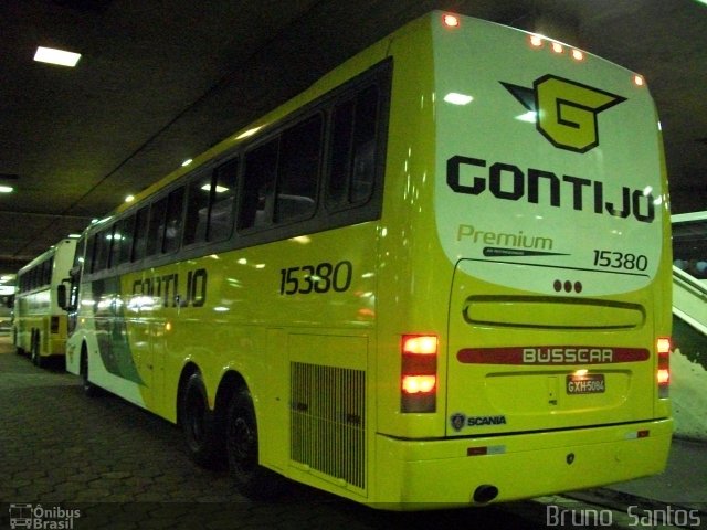 Empresa Gontijo de Transportes 15380 na cidade de Belo Horizonte, Minas Gerais, Brasil, por Bruno Santos. ID da foto: 1095462.