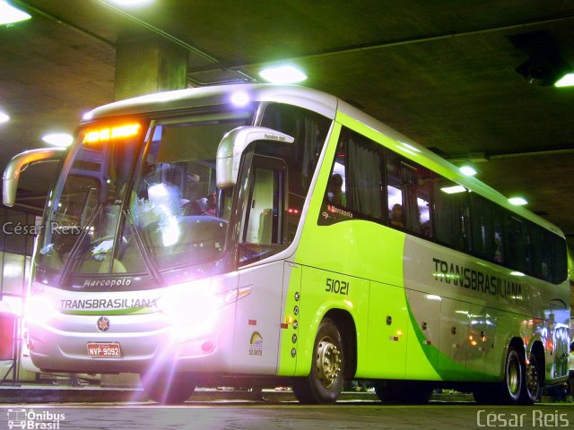 Transbrasiliana Transportes e Turismo 51021 na cidade de Belo Horizonte, Minas Gerais, Brasil, por César Ônibus. ID da foto: 1096849.