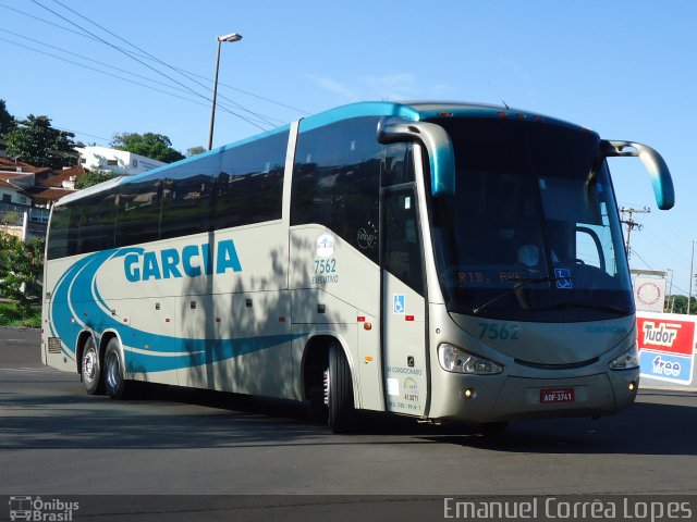 Viação Garcia 7562 na cidade de Bauru, São Paulo, Brasil, por Emanuel Corrêa Lopes. Número da foto: #1098220.