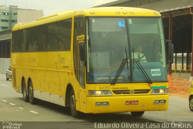 Viação Itapemirim 44085 na cidade de Rio de Janeiro, Rio de Janeiro, Brasil, por Eduardo Oliveira. Número da foto: #1096802.