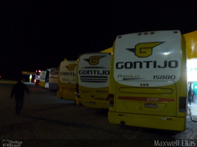 Empresa Gontijo de Transportes 15880 na cidade de Camanducaia, Minas Gerais, Brasil, por Maxwell Elias. Número da foto: #1099758.