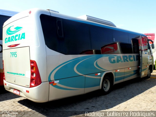 Viação Garcia 7995 na cidade de Londrina, Paraná, Brasil, por Rodrigo  Gutierrez Rodrigues. Número da foto: #1068140.