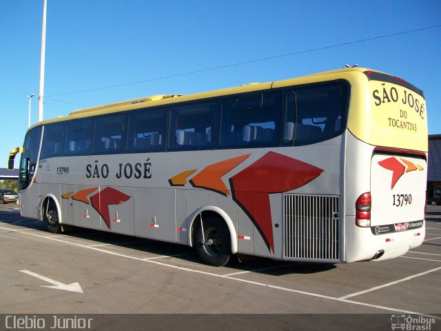 Expresso São José do Tocantins 13790 na cidade de Brasília, Distrito Federal, Brasil, por Clébio Júnior. Número da foto: #1068483.