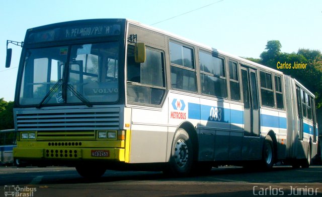 Metrobus 083 na cidade de Goiânia, Goiás, Brasil, por Carlos Júnior. Número da foto: #1068767.