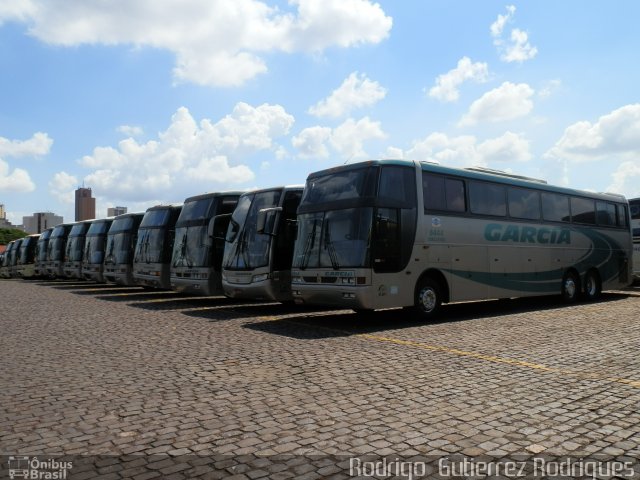 Viação Garcia 6444 na cidade de Londrina, Paraná, Brasil, por Rodrigo  Gutierrez Rodrigues. Número da foto: #1108033.
