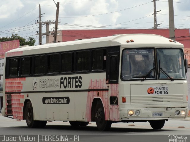 Cerâmica Fortes 9787 na cidade de Teresina, Piauí, Brasil, por João Victor. Número da foto: #1109980.