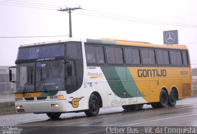 Empresa Gontijo de Transportes 15570 na cidade de Vitória da Conquista, Bahia, Brasil, por Cleber Bus. ID da foto: 1110822.