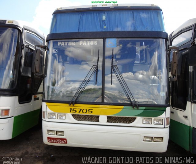 Empresa Gontijo de Transportes 15705 na cidade de Patos de Minas, Minas Gerais, Brasil, por Wagner Gontijo Várzea da Palma-mg. ID da foto: 1113530.