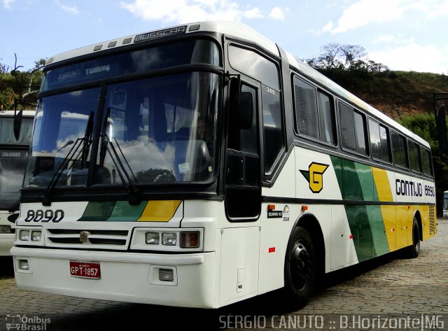 Empresa Gontijo de Transportes 8890 na cidade de Belo Horizonte, Minas Gerais, Brasil, por Sérgio Augusto Braga Canuto. ID da foto: 1116546.