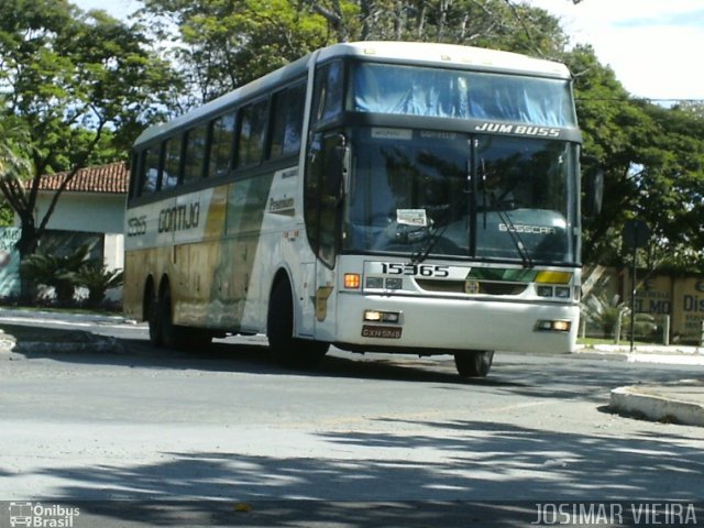 Empresa Gontijo de Transportes 15365 na cidade de Curvelo, Minas Gerais, Brasil, por Josimar Vieira. ID da foto: 1115354.