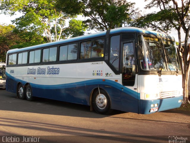 Montes Claros Turismo 2986 na cidade de Brasília, Distrito Federal, Brasil, por Clébio Júnior. Número da foto: #1115067.