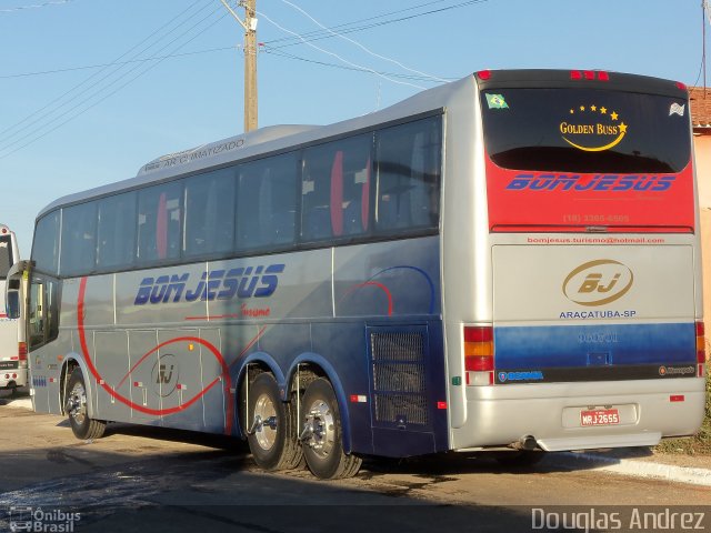 Bom Jesus Turismo 960701 na cidade de Trindade, Goiás, Brasil, por Douglas Andrez. Número da foto: #1116877.