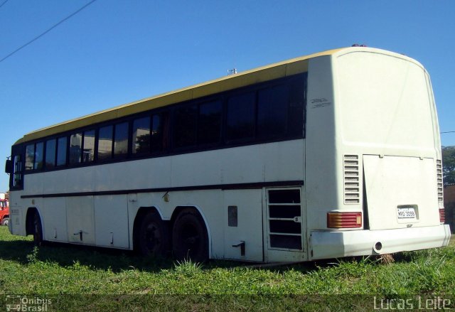 Ônibus Particulares 3098 na cidade de Belo Horizonte, Minas Gerais, Brasil, por Lucas Leite. Número da foto: #1070994.