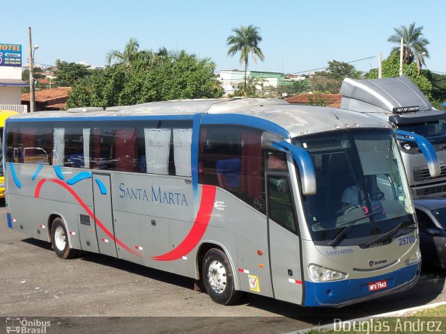 Expresso Santa Marta 25700 na cidade de Trindade, Goiás, Brasil, por Douglas Andrez. Número da foto: #1070058.