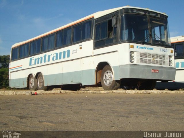 Emtram 1020 na cidade de Vitória da Conquista, Bahia, Brasil, por Osmar Junior. Número da foto: #1074455.