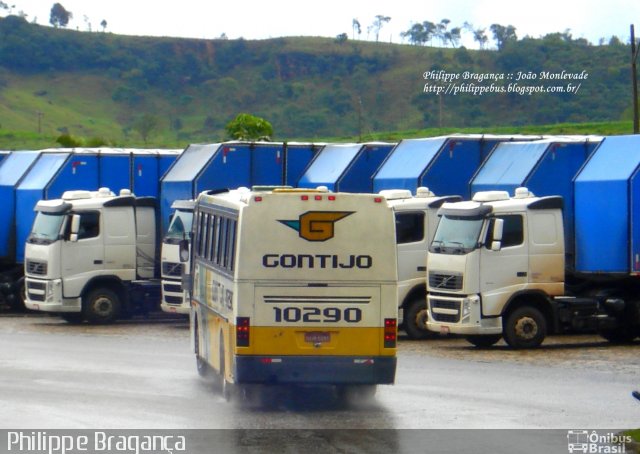 Empresa Gontijo de Transportes 10290 na cidade de João Monlevade, Minas Gerais, Brasil, por Philippe Almeida. ID da foto: 1074807.