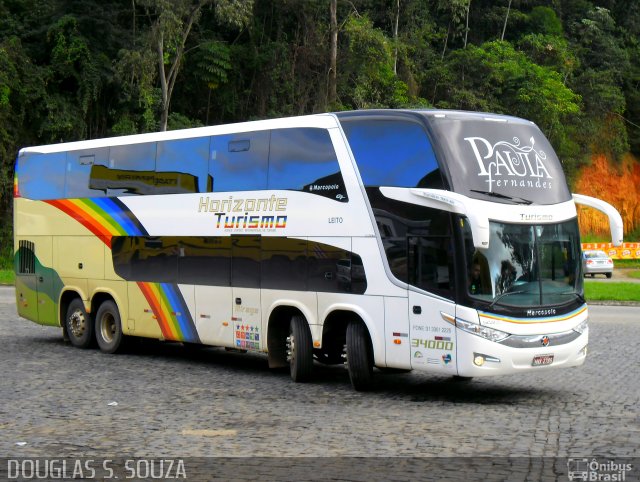 Horizonte Turismo 34000 na cidade de Manhuaçu, Minas Gerais, Brasil, por Douglas Kalladim. Número da foto: #1080666.