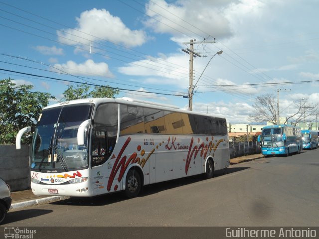 LK Transportadora Turística 12005 na cidade de Araxá, Minas Gerais, Brasil, por Guilherme Antonio. Número da foto: #1081583.