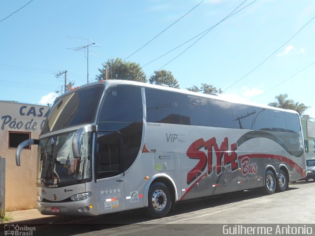 Style Bus 2000 na cidade de Araxá, Minas Gerais, Brasil, por Guilherme Antonio. ID da foto: 1081589.