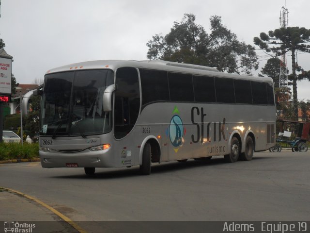 Strik Turismo Fretamento e Excursões 2052 na cidade de Campos do Jordão, São Paulo, Brasil, por Adems  Equipe 19. Número da foto: #1144335.