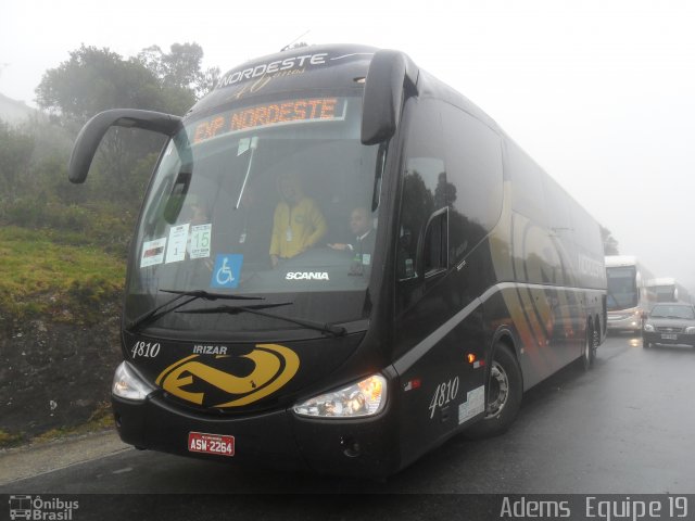 Expresso Nordeste 4810 na cidade de Campos do Jordão, São Paulo, Brasil, por Adems  Equipe 19. Número da foto: #1144350.
