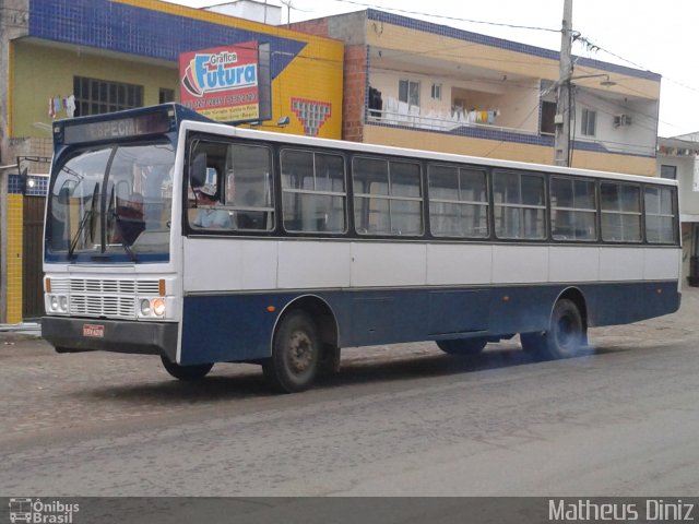 Ônibus Particulares  na cidade de Guarabira, Paraíba, Brasil, por Matheus França Diniz. Número da foto: #1143569.