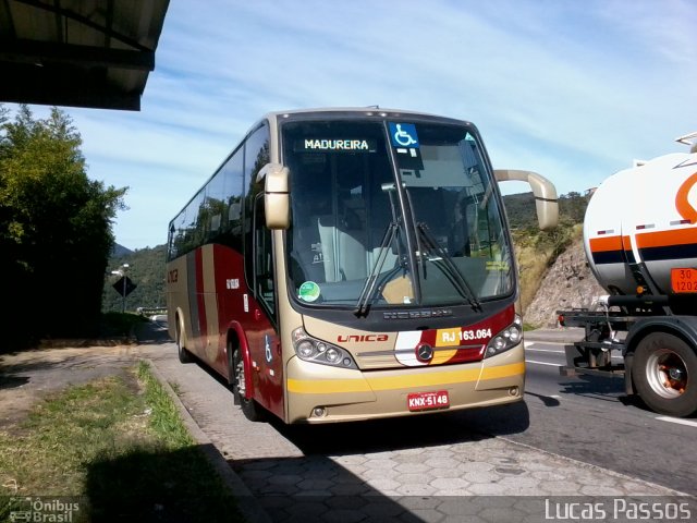 Transportes Única Petrópolis RJ 163.064 na cidade de Petrópolis, Rio de Janeiro, Brasil, por Lucas Passos. Número da foto: #1145734.