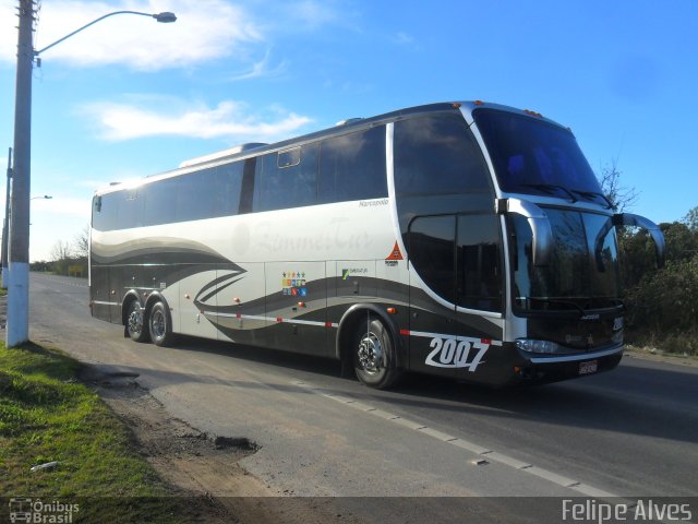 Ônibus Particulares 2007 na cidade de Pelotas, Rio Grande do Sul, Brasil, por Felipe Alves. Número da foto: #1150115.