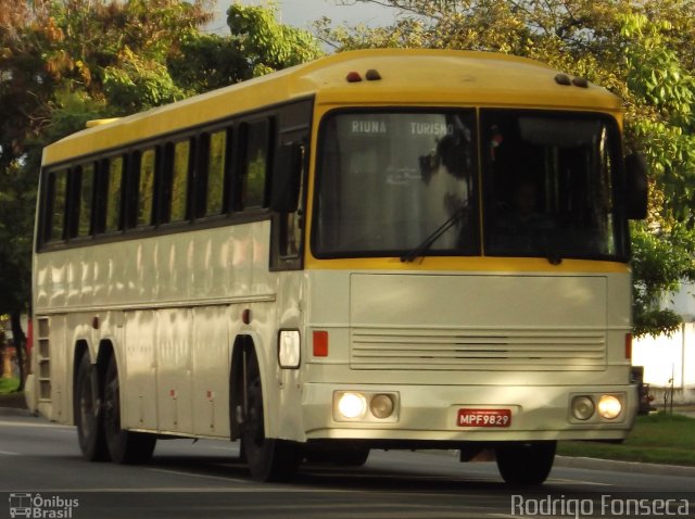 Riuna Turismo 9829 na cidade de Maceió, Alagoas, Brasil, por Rodrigo Fonseca. ID da foto: 1150291.