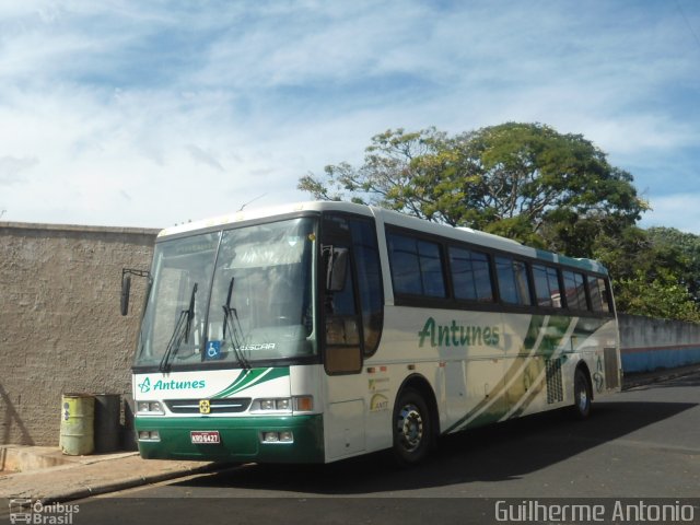 Antunes 6427 na cidade de Araxá, Minas Gerais, Brasil, por Guilherme Antonio. Número da foto: #1149655.