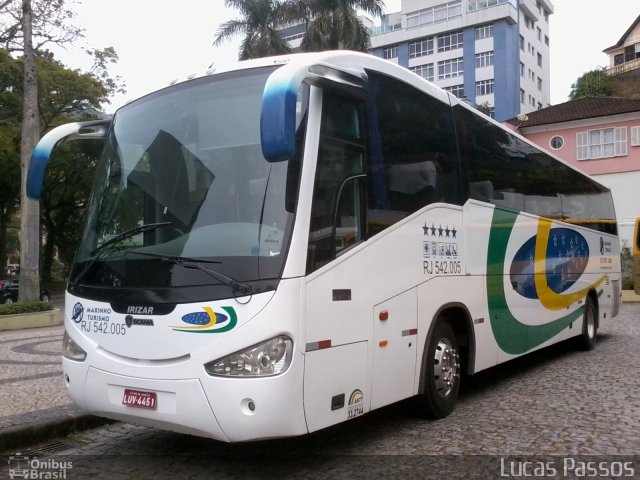 Marinho Transporte e Turismo RJ 542.005 na cidade de Petrópolis, Rio de Janeiro, Brasil, por Lucas Passos. Número da foto: #1151870.