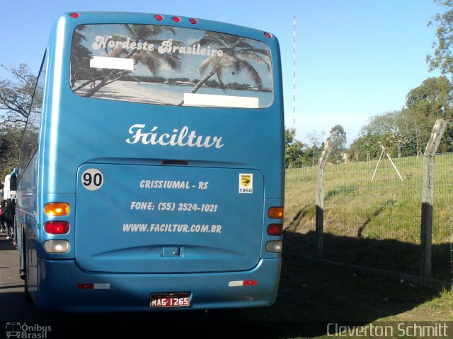 Fáciltur Agência de Viagens e Turismo 990 na cidade de Santa Maria, Rio Grande do Sul, Brasil, por Cleverton Schmitt. Número da foto: #1153476.