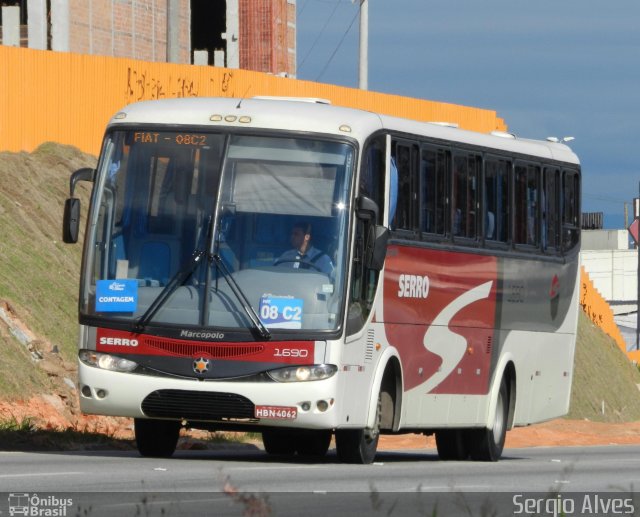 Viação Serro 1690 na cidade de Betim, Minas Gerais, Brasil, por Sergio Alves. Número da foto: #1153674.