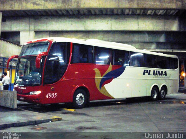 Pluma Conforto e Turismo 4905 na cidade de Curitiba, Paraná, Brasil, por Osmar Junior. ID da foto: 1155417.