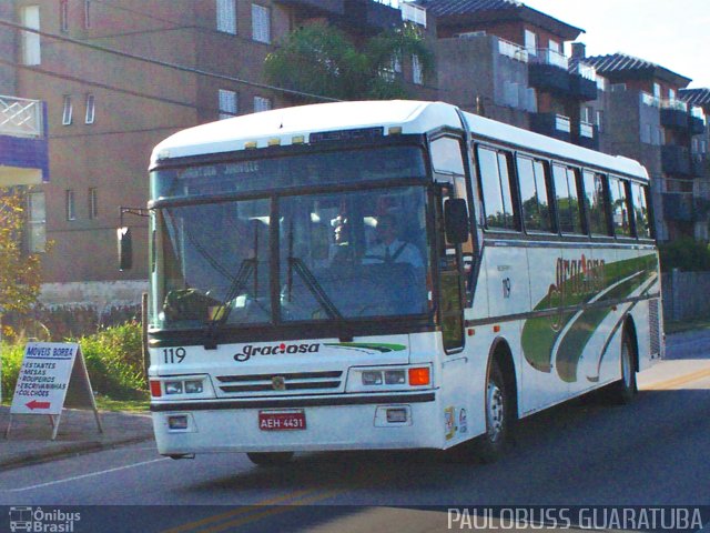 Viação Graciosa 119 na cidade de Guaratuba, Paraná, Brasil, por Paulobuss  Guaratuba. ID da foto: 1157315.