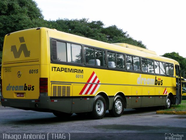 Viação Itapemirim 6015 na cidade de São Paulo, São Paulo, Brasil, por Thiago Antonio de Figueiredo. Número da foto: #1163119.