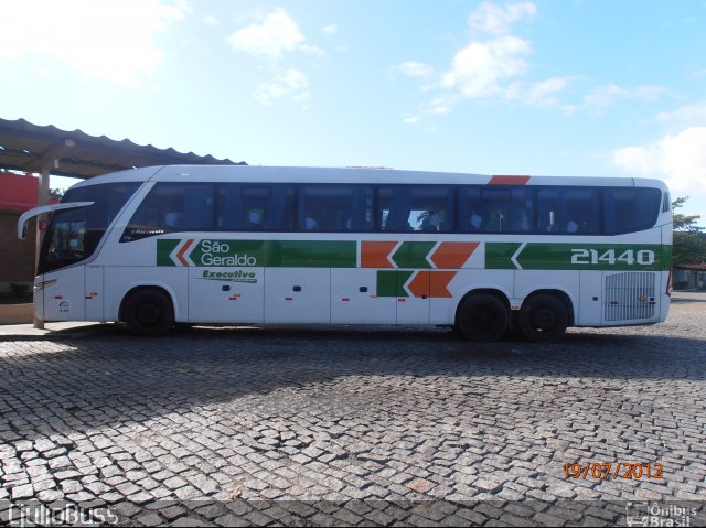 Cia. São Geraldo de Viação 21440 na cidade de Casimiro de Abreu, Rio de Janeiro, Brasil, por Carlos Julio. Número da foto: #1163465.