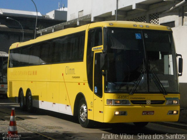 Viação Itapemirim 44085 na cidade de Rio de Janeiro, Rio de Janeiro, Brasil, por André Vitor  Silva dos Santos. Número da foto: #1127488.