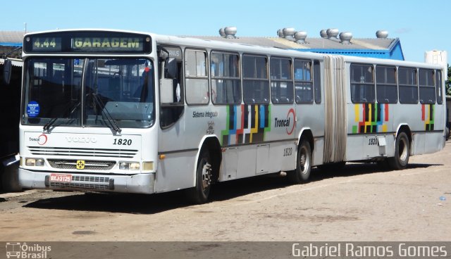 Empresa Auto Ônibus Paulicéia 1820 na cidade de Piracicaba, São Paulo, Brasil, por Gabriel Ramos Gomes. ID da foto: 1164293.