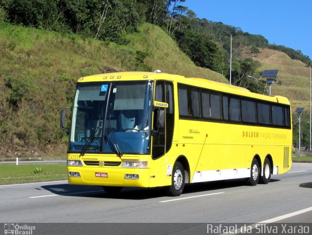 Viação Itapemirim 45223 na cidade de Petrópolis, Rio de Janeiro, Brasil, por Rafael da Silva Xarão. ID da foto: 1166607.