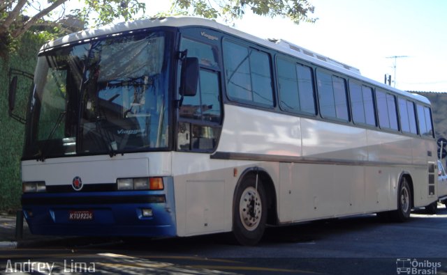 Ônibus Particulares 1060 na cidade de São Paulo, São Paulo, Brasil, por Andrey  Lima. ID da foto: 1167586.