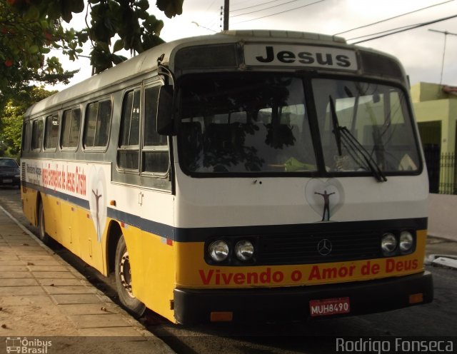 Ônibus Particulares 8490 na cidade de Maceió, Alagoas, Brasil, por Rodrigo Fonseca. ID da foto: 1167319.