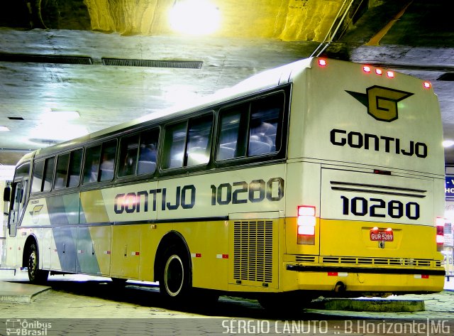 Empresa Gontijo de Transportes 10280 na cidade de Belo Horizonte, Minas Gerais, Brasil, por Sérgio Augusto Braga Canuto. ID da foto: 1169531.