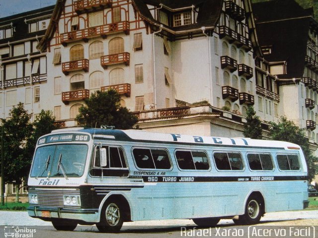 Fácil Transportes e Turismo 960 na cidade de Petrópolis, Rio de Janeiro, Brasil, por Rafael da Silva Xarão. ID da foto: 1168909.