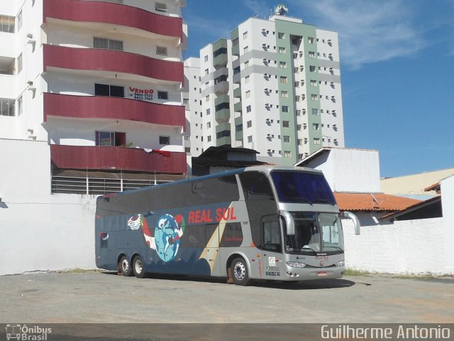 Real Sul Turismo 27021 na cidade de Caldas Novas, Goiás, Brasil, por Guilherme Antonio. Número da foto: #1171462.