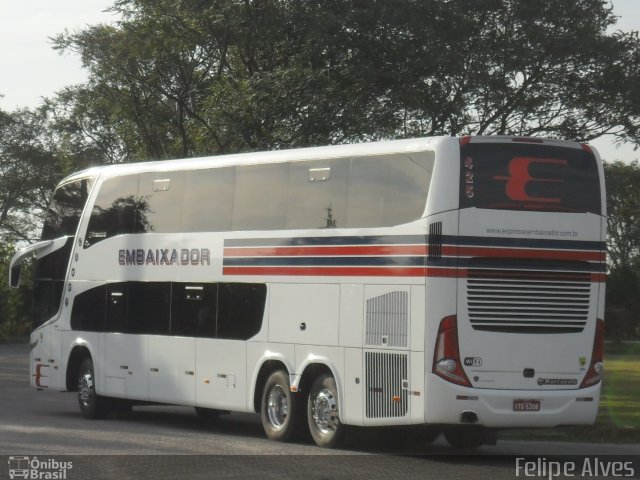 Expresso Embaixador 425 na cidade de Pelotas, Rio Grande do Sul, Brasil, por Felipe Alves. Número da foto: #1171392.
