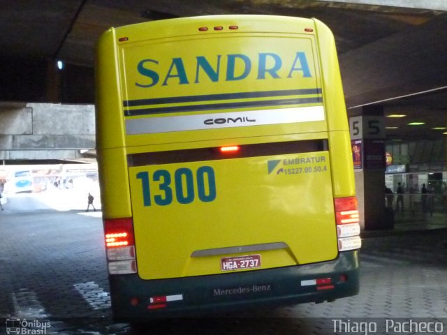 Viação Sandra 1300 na cidade de Belo Horizonte, Minas Gerais, Brasil, por Thiago  Pacheco. Número da foto: #1174954.
