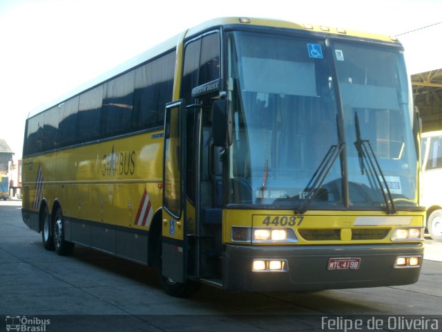 Viação Itapemirim 44087 na cidade de Rio de Janeiro, Rio de Janeiro, Brasil, por Felipe de Oliveira. Número da foto: #1176679.