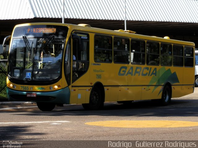 Viação Garcia 7565 na cidade de Maringá, Paraná, Brasil, por Rodrigo  Gutierrez Rodrigues. Número da foto: #1177611.