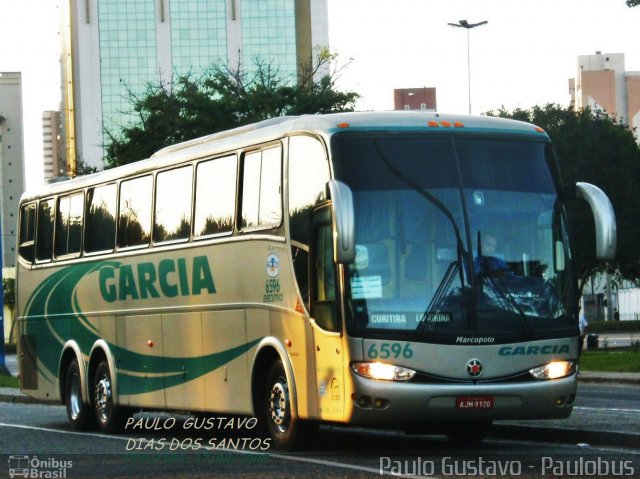 Viação Garcia 6596 na cidade de Curitiba, Paraná, Brasil, por Paulo Gustavo. Número da foto: #1179740.